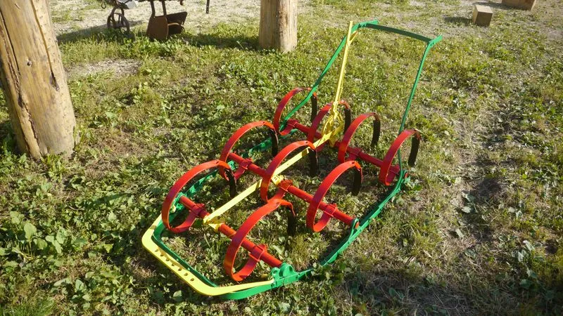 herse canadienne 9 dents pour un bon cheval
